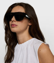 Lade das Bild in den Galerie-Viewer, 10 DAYS AMSTERDAM Plated Top Jersey White
