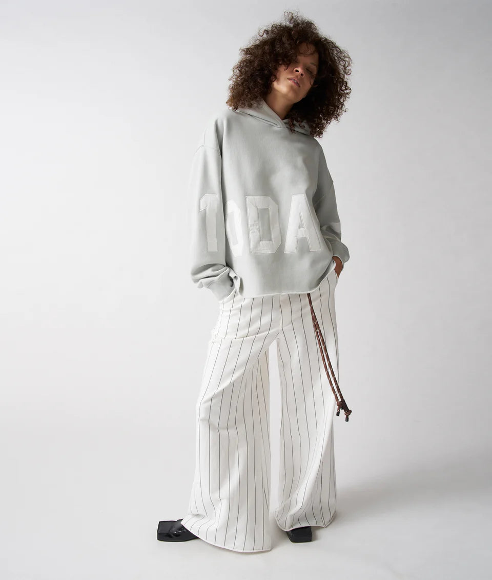 10DAYS AMSTERDAM Wide Jogger Pinstripe Ecru