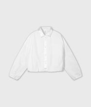 Lade das Bild in den Galerie-Viewer, 10DAYS AMSTERDAM Cropped Smoking Blouse
