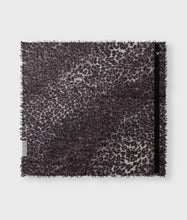 Lade das Bild in den Galerie-Viewer, 10DAYS AMSTERDAM Wool Bandana Leopard
