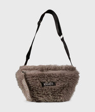 Lade das Bild in den Galerie-Viewer, 10DAYS AMSTERDAM Hairy Cross Body Bag Moonrock
