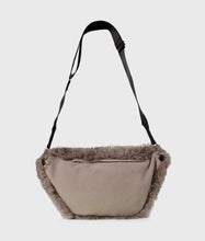 Lade das Bild in den Galerie-Viewer, 10DAYS AMSTERDAM Hairy Cross Body Bag Moonrock
