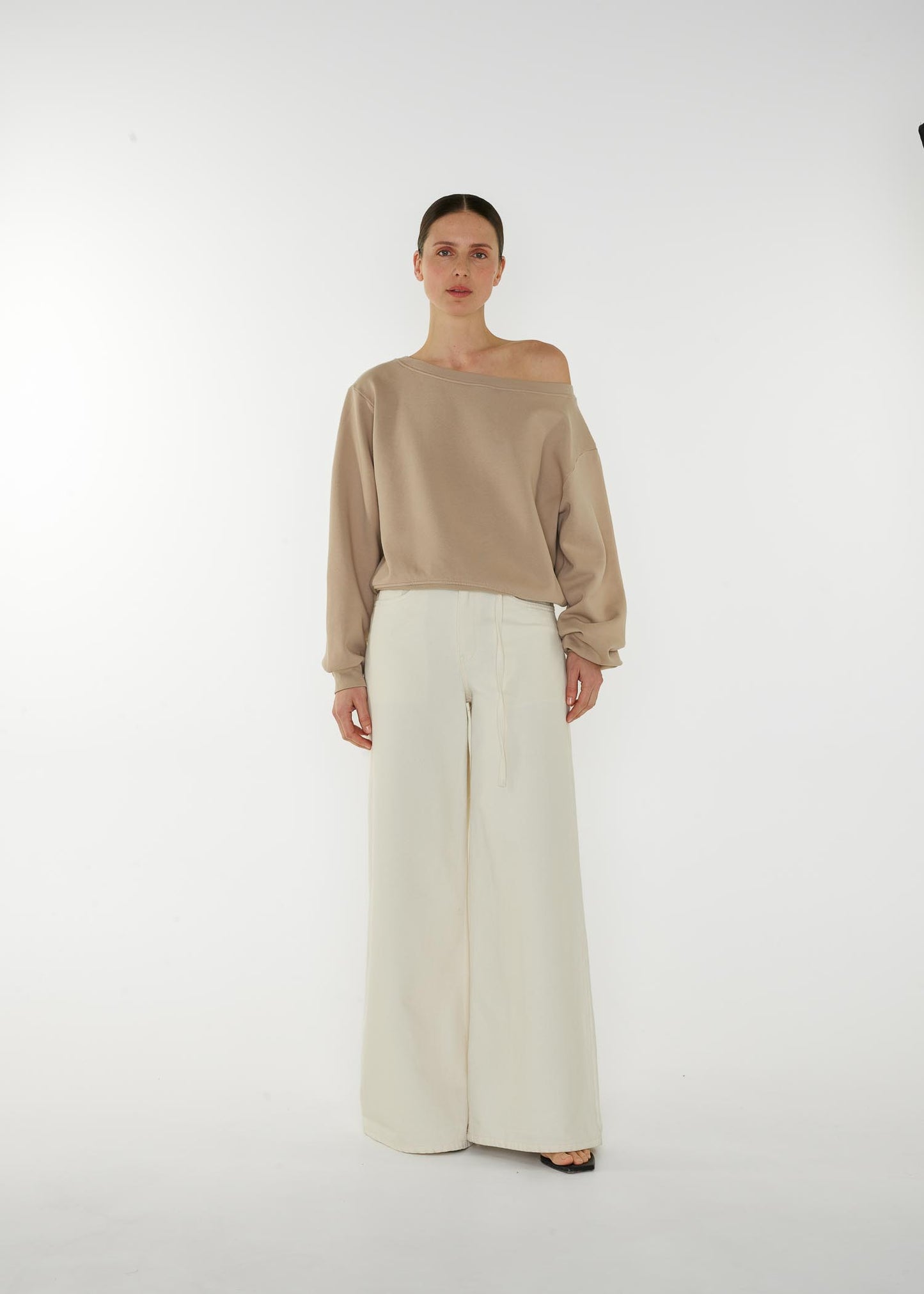 CLUB L'AVENIR Sweat Momo'CL Dune