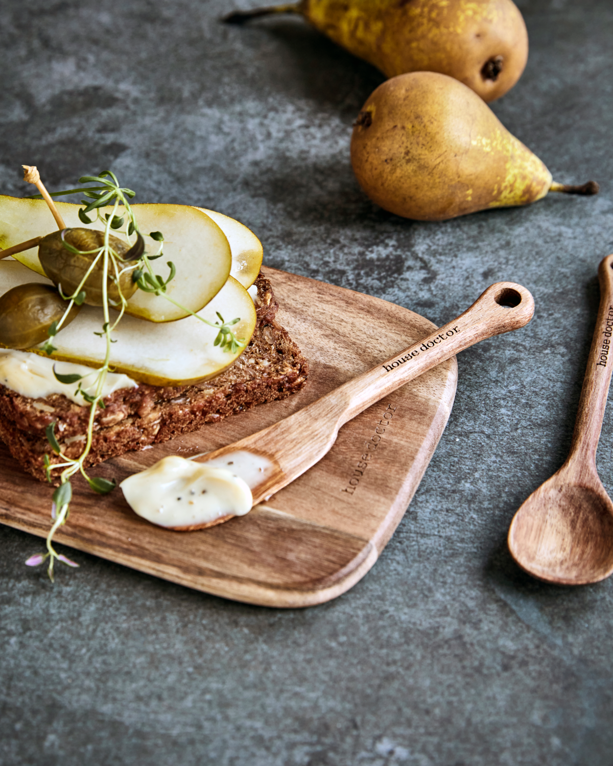 NICOLAS VAHE Buttermesserset aus Akazienholz