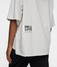 Lade das Bild in den Galerie-Viewer, 10DAYS AMSTERDAM Statement T-Shirt Love
