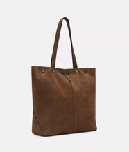 Lade das Bild in den Galerie-Viewer, LIEBESKIND BERLIN Rive Tote L Veloursleder Cognac
