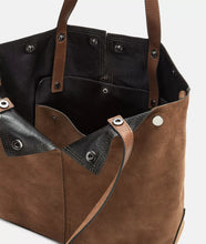 Lade das Bild in den Galerie-Viewer, LIEBESKIND BERLIN Rive Tote L Veloursleder Cognac
