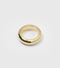 Lade das Bild in den Galerie-Viewer, SYSTER P Bolded Ring Gold
