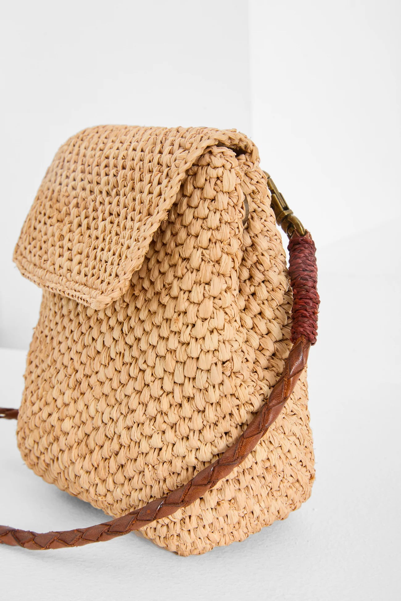 IBELIV Minitasche Zaz aus Raffia - Tea