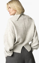 Lade das Bild in den Galerie-Viewer, AIMEE THE LABEL Pullover MatteoA Light Grey
