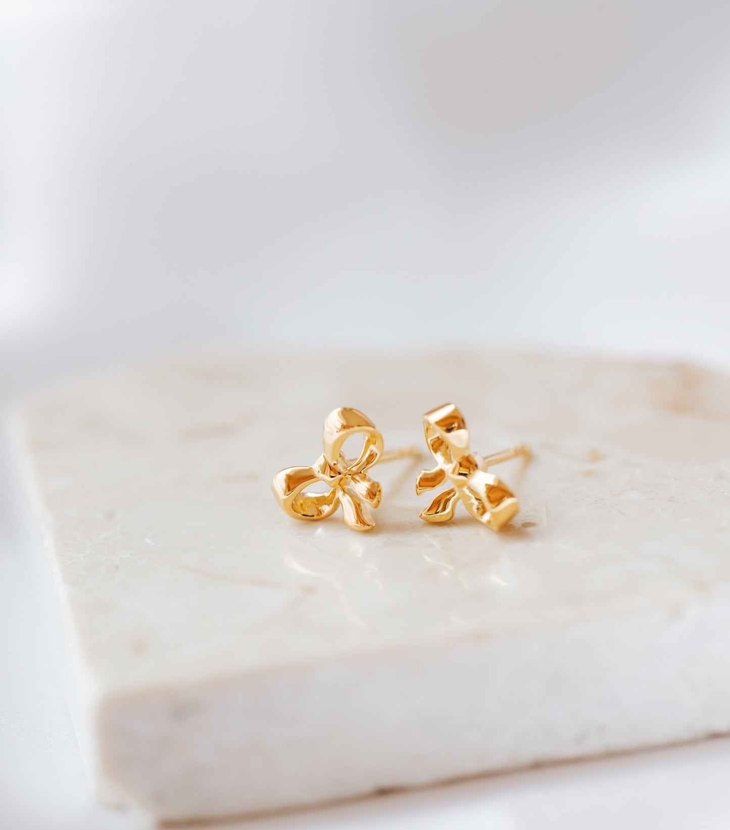 SYSTER P Rosie Ohrstecker Gelbgold