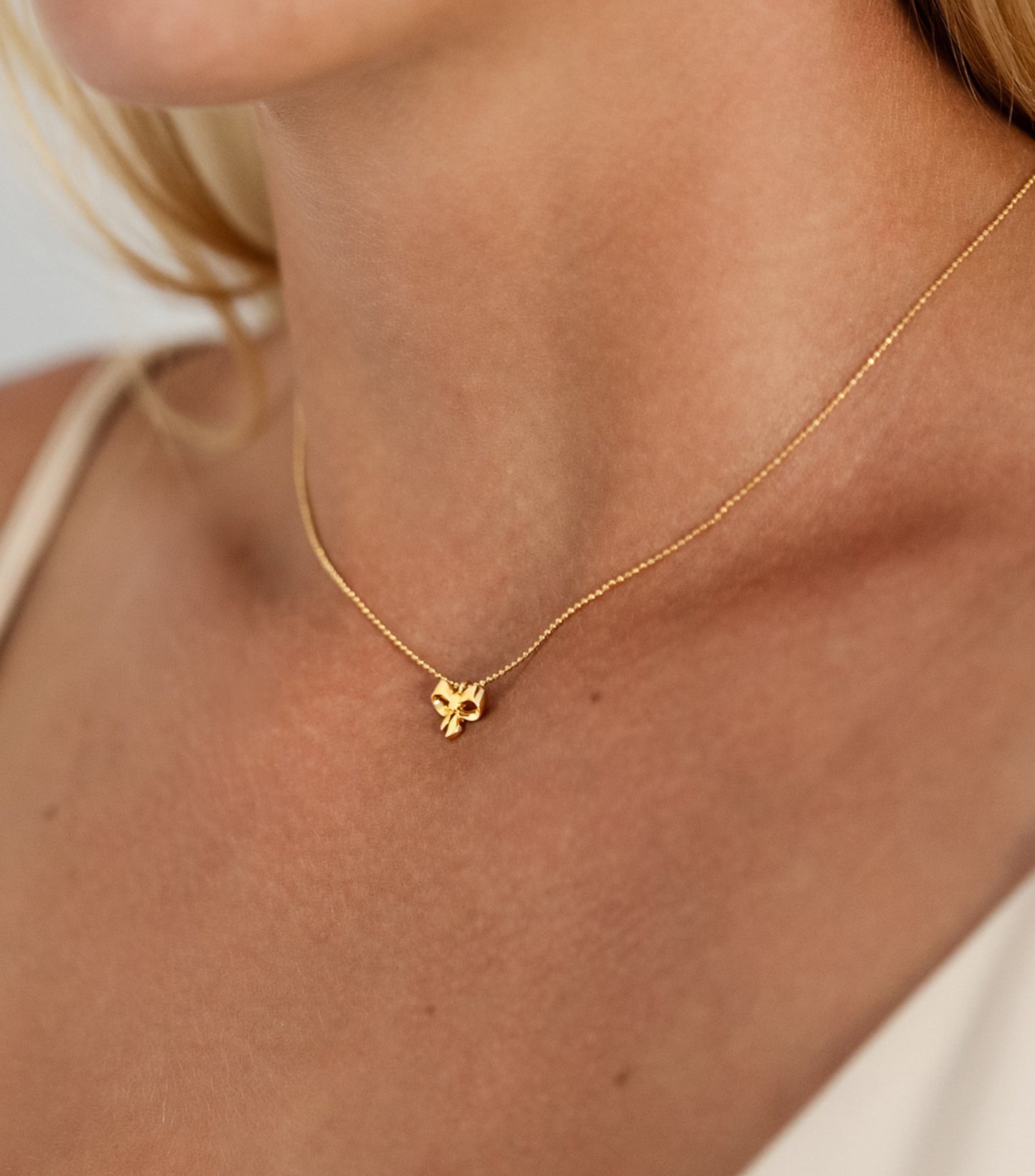 SYSTER P Rosie Halskette Gelbgold