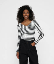 Lade das Bild in den Galerie-Viewer, 10DAYS AMSTERDAM V-Neck Longsleeve Ballet
