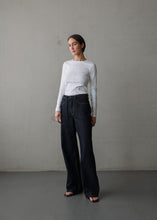 Lade das Bild in den Galerie-Viewer, CLUB L&#39;AVENIR Jeans Moos&#39;CL Intense Blue
