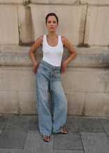 Lade das Bild in den Galerie-Viewer, CLUB L'AVENIR Tanktop Juniper'CL Offwhite
