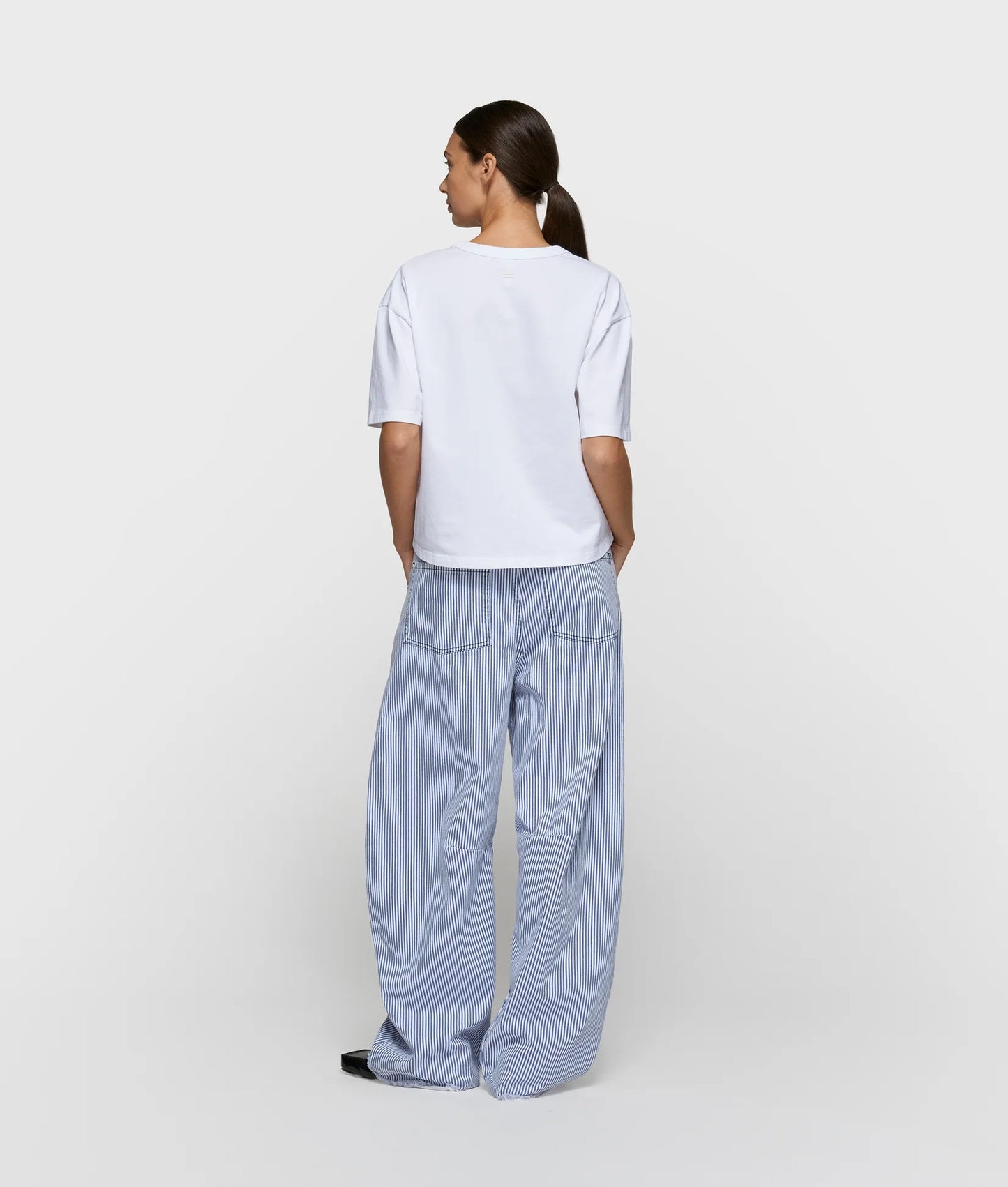 10DAYS AMSTERDAM Thick Cotton V-Neck Tee White