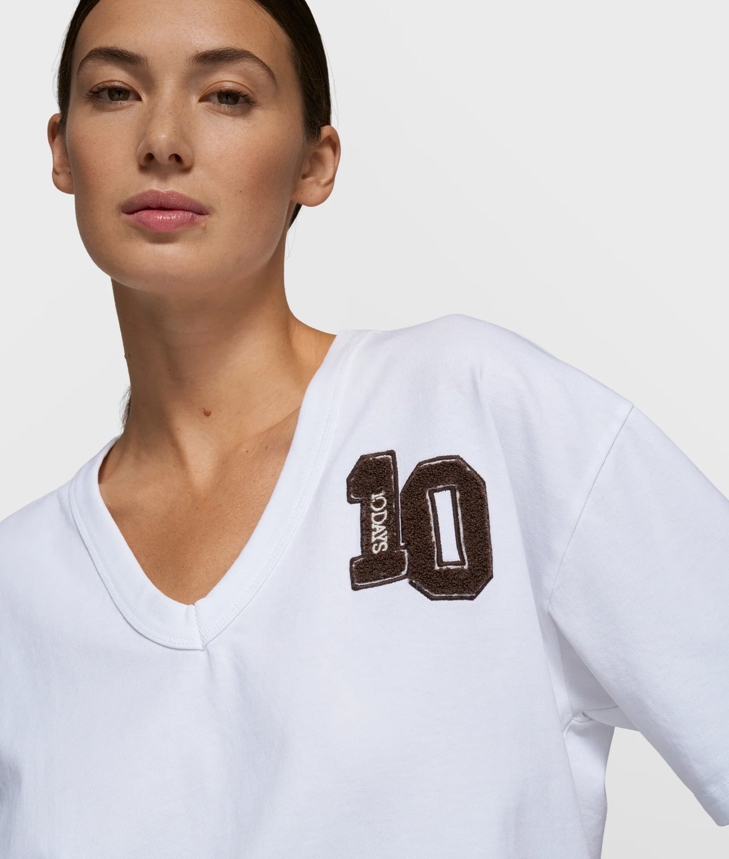 10DAYS AMSTERDAM Thick Cotton V-Neck Tee White