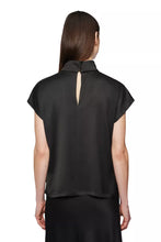 Lade das Bild in den Galerie-Viewer, DRYKORN Damenbluse Alaria black
