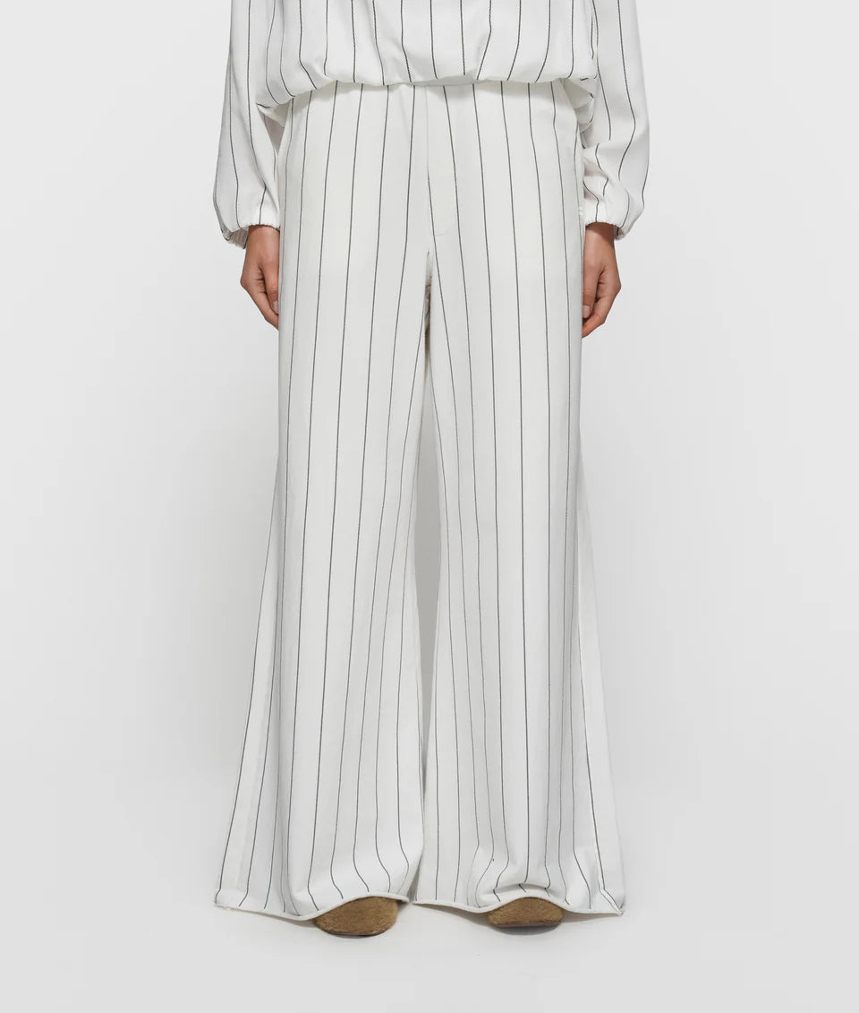 10DAYS AMSTERDAM Wide Jogger Pinstripe Ecru