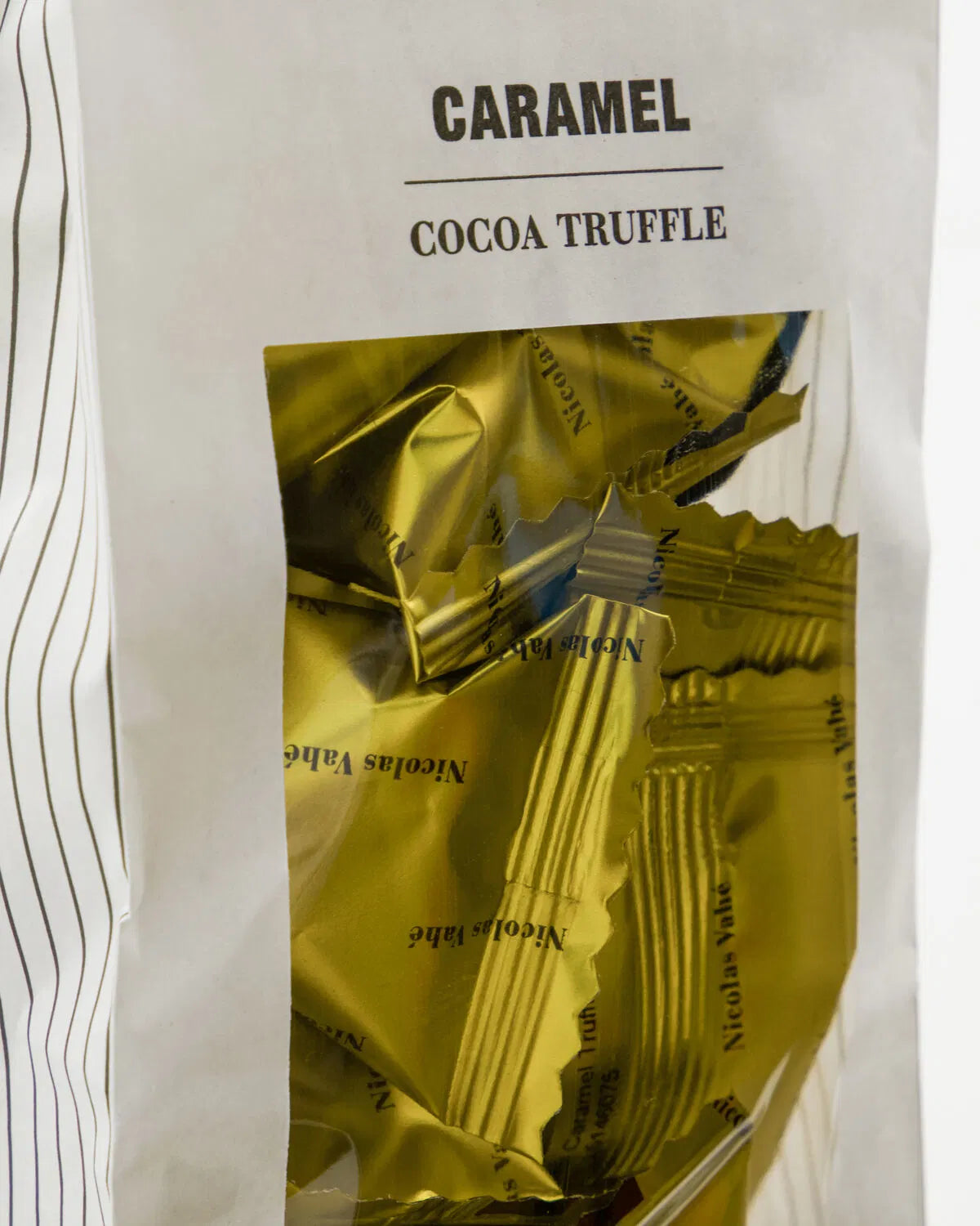 NICOLAS VAHE Cocoa Trüffel mit Caramel und Crunch