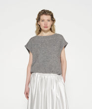 Lade das Bild in den Galerie-Viewer, 10DAYS AMSTERDAM Ballon Knit Sleeveless
