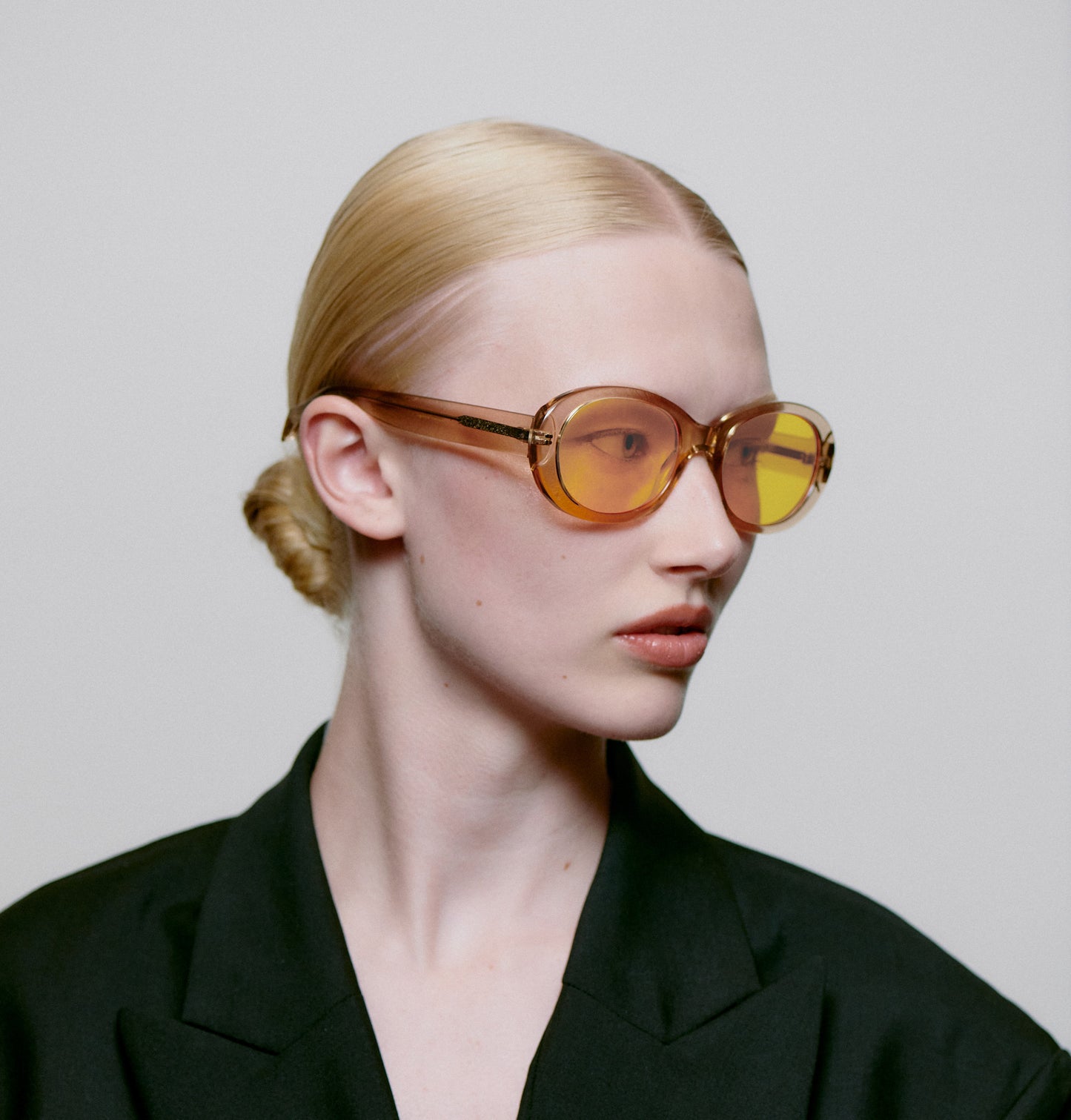 A.KJAERBEDE Sonnenbrille Anma Champagne