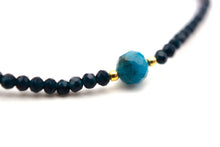 Lade das Bild in den Galerie-Viewer, SCHMÜCKSTÜCK Armband 6 Drops Dark Blue
