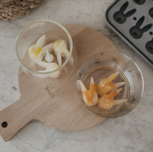 Lade das Bild in den Galerie-Viewer, EULENSCHNITT Eiswürfelform Hasen
