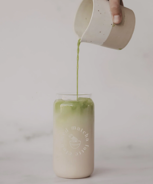 EULENSCHNITT Hohes Trinkglas Iced Matcha Latte Club