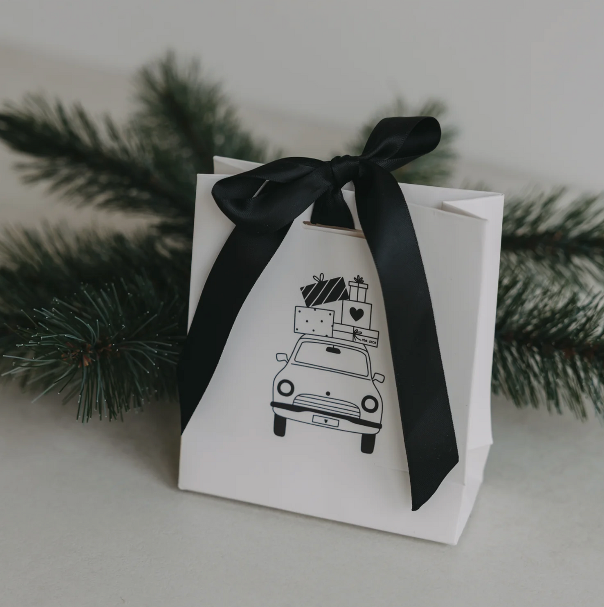 EULENSCHNITT Geschenktüte Medium Christmas Car