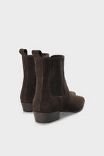 Lade das Bild in den Galerie-Viewer, COPENHAGEN STUDIOS CPH294 Stiefelette Suede Chocolate
