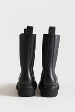 Lade das Bild in den Galerie-Viewer, Copenhagen Studios CPH500 Boots Vitello Black
