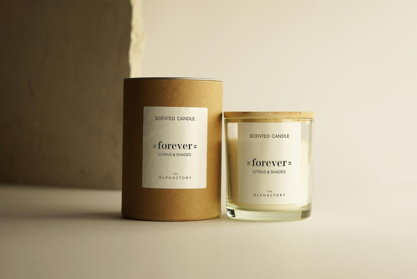 THE OLPHACTORY Duftkerze Forever - Citrus & Shades