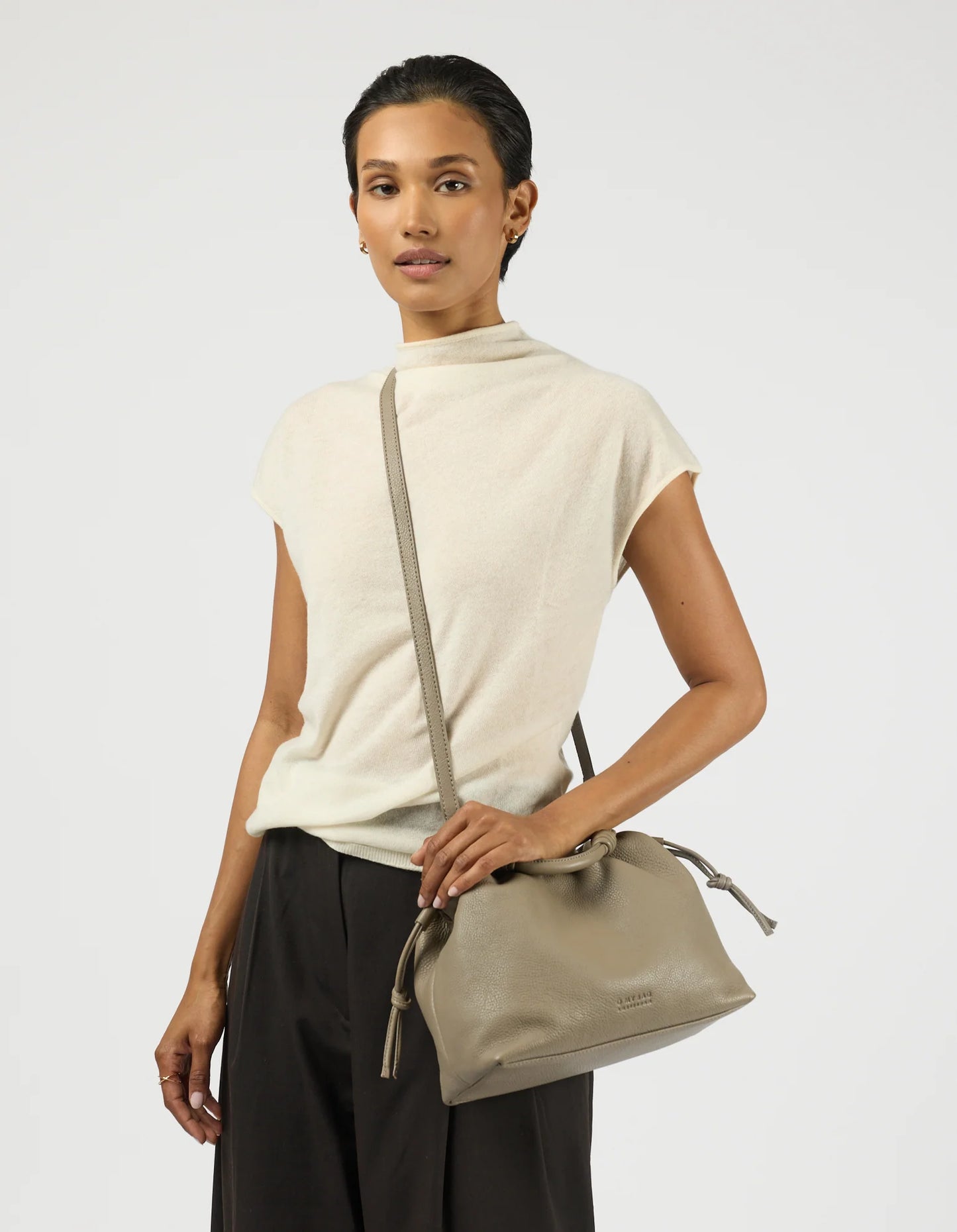 O MY BAG Bag Handtasche Kiki Midi Clay