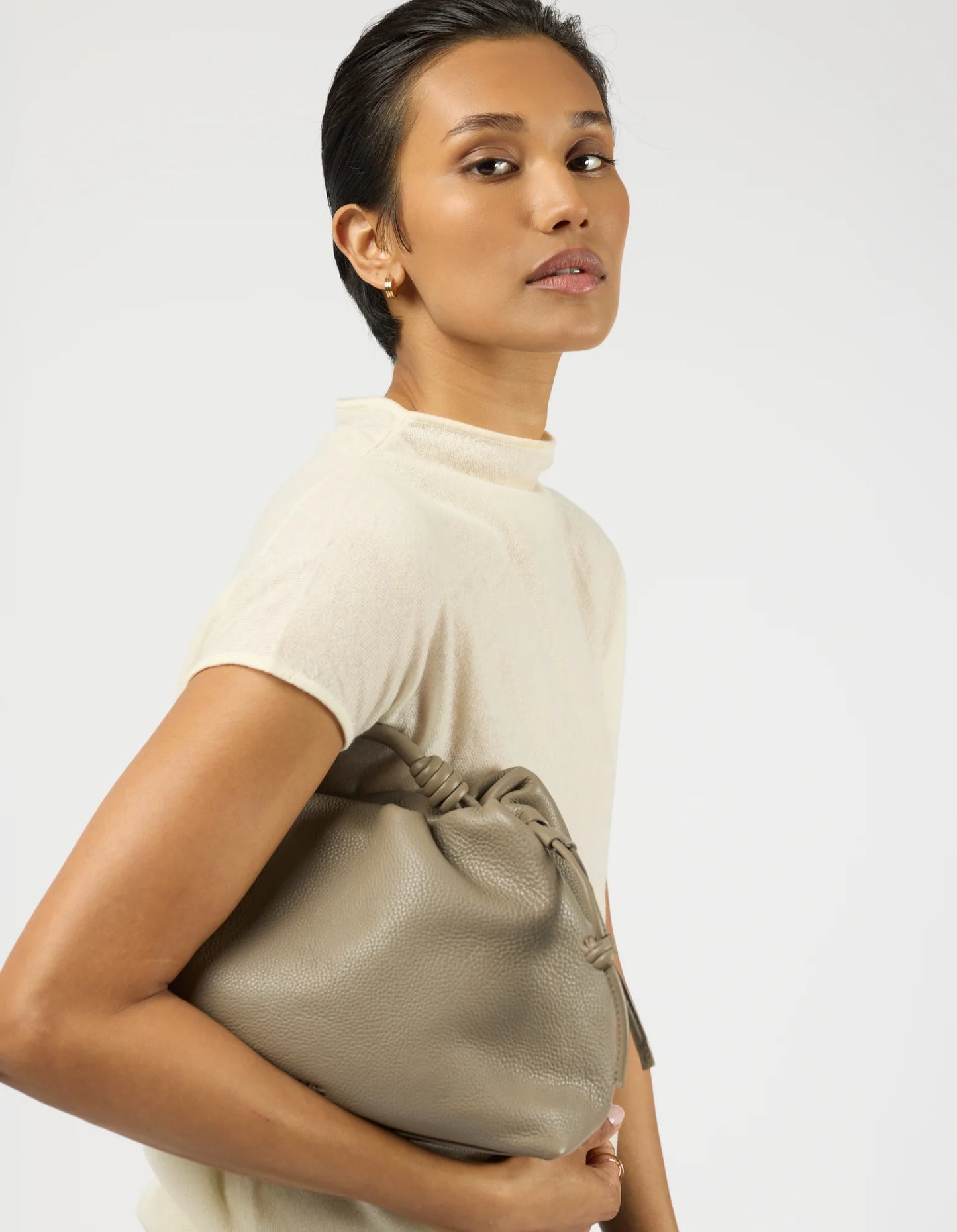 O MY BAG Bag Handtasche Kiki Midi Clay