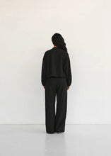 Lade das Bild in den Galerie-Viewer, CLUB L&#39;AVENIR Bluse Zane&#39;CL Black
