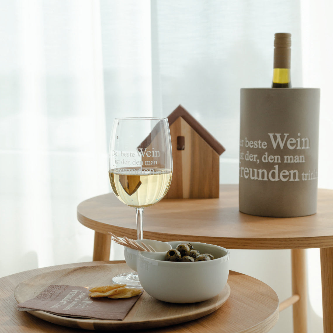 RAEDER DESIGN Weinkühler aus Beton - Der beste Wein