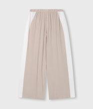 Lade das Bild in den Galerie-Viewer, 10DAYS AMSTERDAM Flowy Pants Rope
