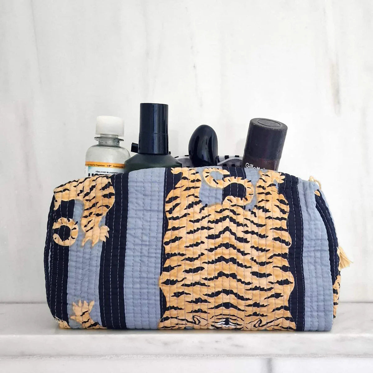 KIKOONI Handgemachte Kosmetiktasche "Poppy Tiger Black"