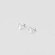 Lade das Bild in den Galerie-Viewer, SUSICALA Ohrstecker Moon XS Sterlingsilber

