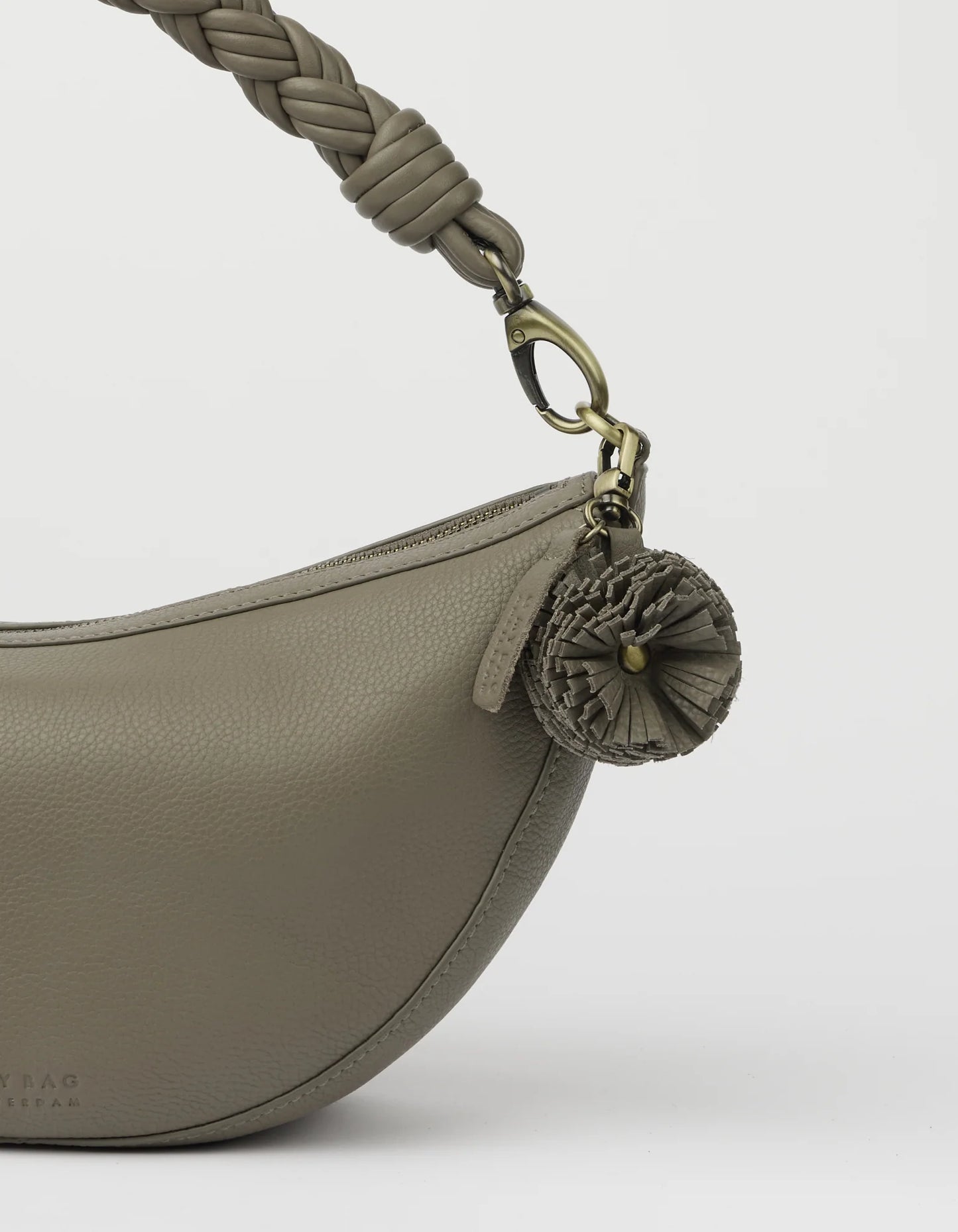 O MY BAG Bag Charm Pom Pom - Clay Soft Grain