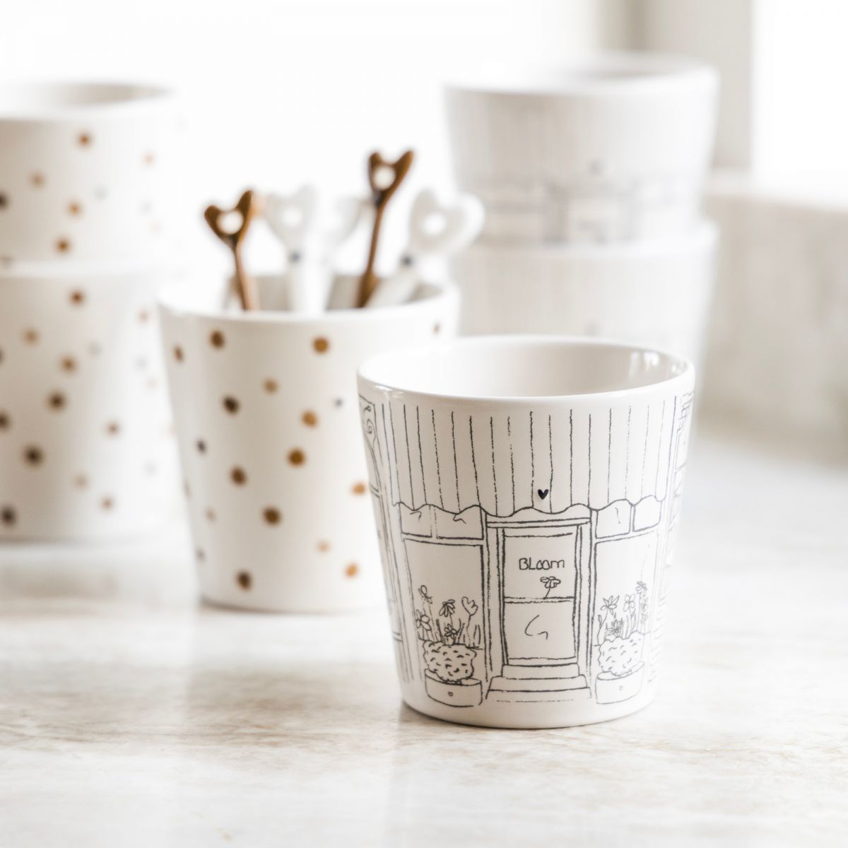 BASTION COLLECTIONS Becher Window Shopping