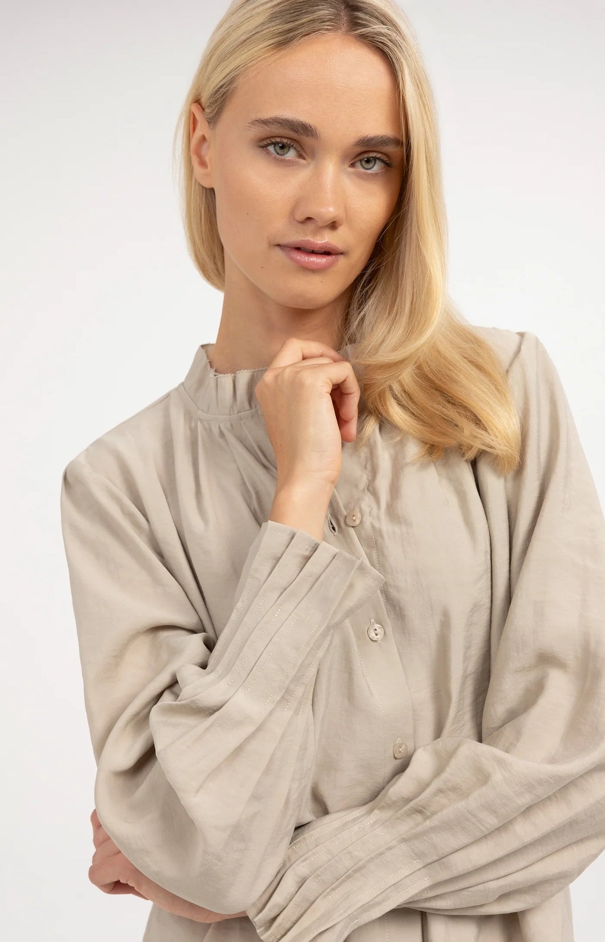 YAYA Bluse mit Plissierdetails - Cashmere Grey