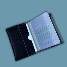 Lade das Bild in den Galerie-Viewer, by B+K Passport Cover Fly Away with me

