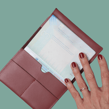 Lade das Bild in den Galerie-Viewer, by B+K Passport Cover Check me out
