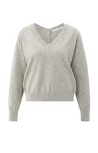 Lade das Bild in den Galerie-Viewer, YAYA Pullover mit Knopfdetail
