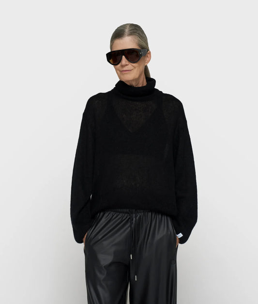 10DAYS AMSTERDAM Turtleneck Thin Knit Sweater Black