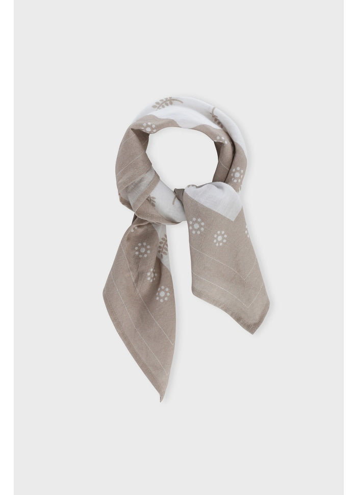 CARE BY ME Wheat Scarf - Voile Schal White/ Sand Print