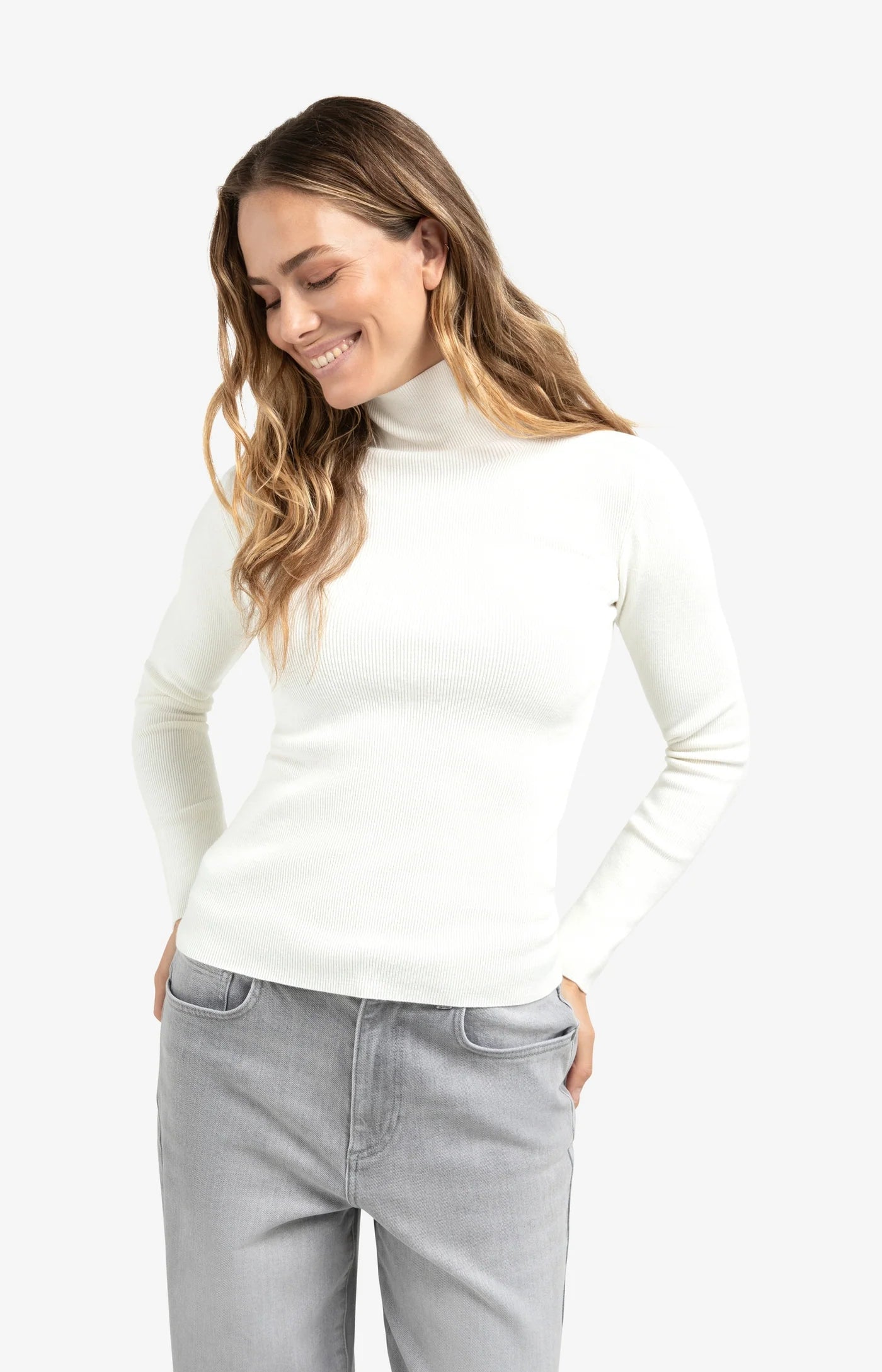 YAYA Geripptes Oberteil mit Rollkragen Frost White