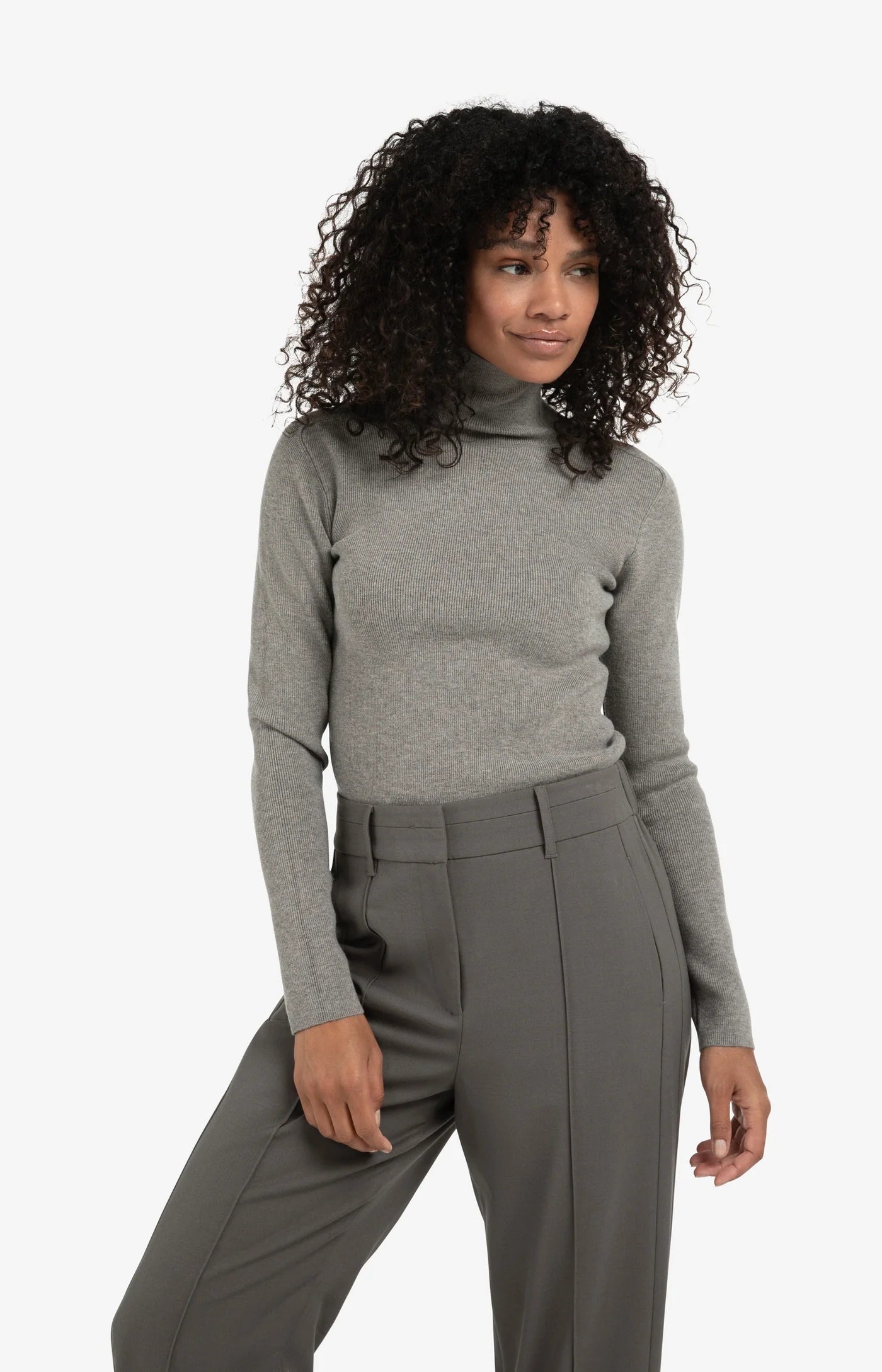 YAYA Geripptes Oberteil mit Rollkragen Taupe
